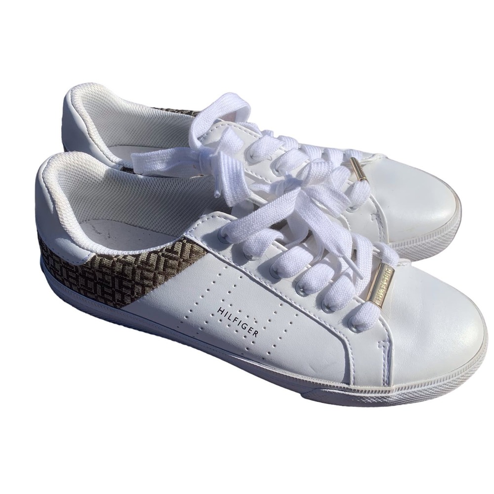 EUC Tommy Hilfiger Lori’s White Leather Sneakers‎ Size 8M